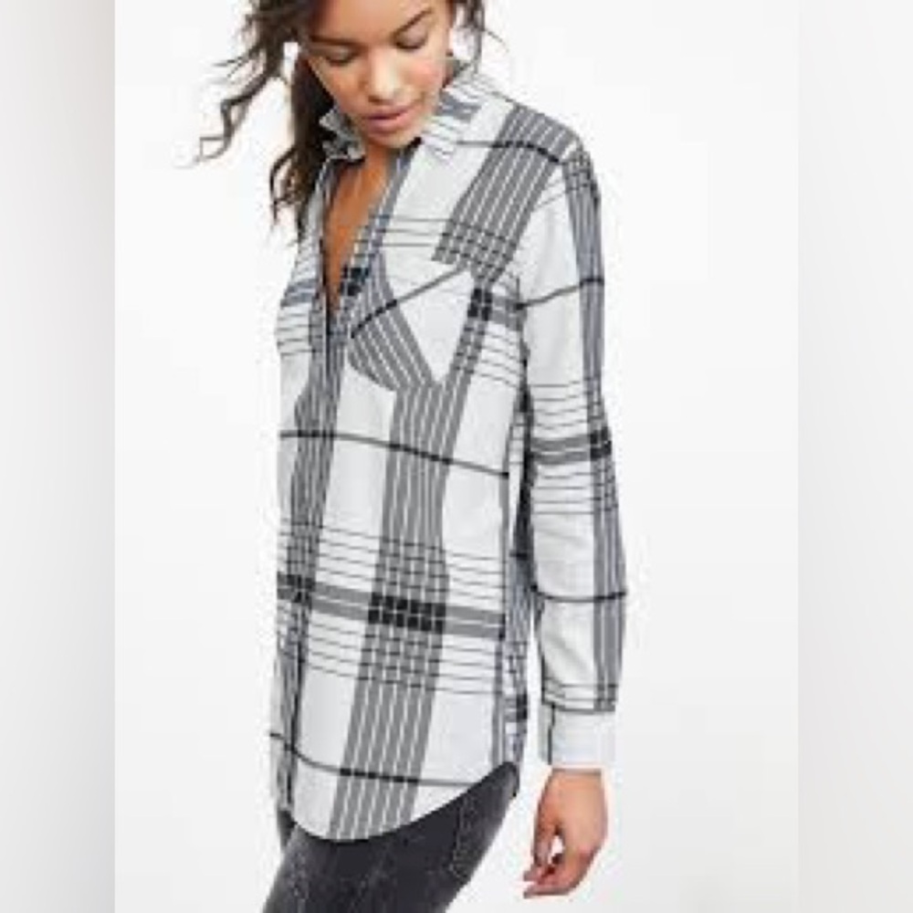 ⭐️ Banana Republic Soft Wash Bold Flannel Plaid Boyfriend Shirt Black White SM